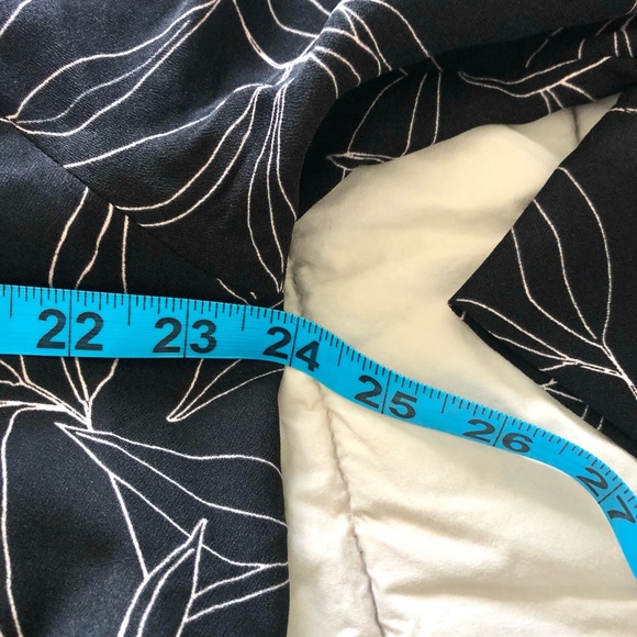 a new day Black Long Sleeve Leaf-Print Maxi Dress - Picture 5 of 9